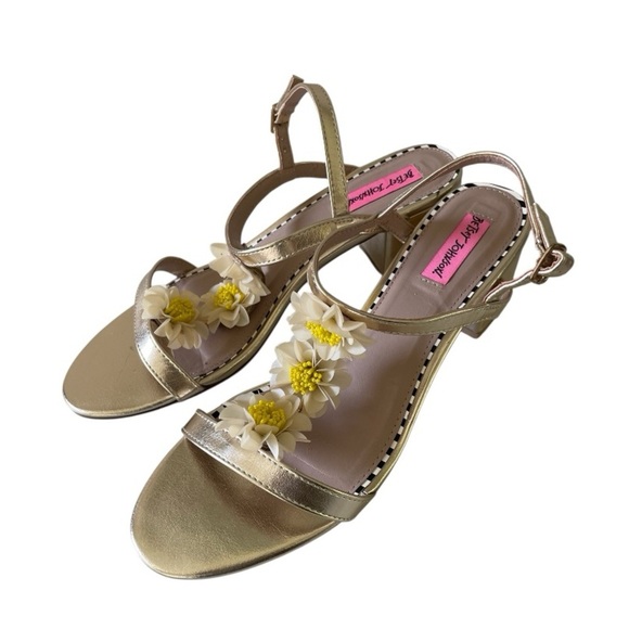 Betsy Johnson Arden Floral Sandals Size 9.5 - Picture 1 of 10
